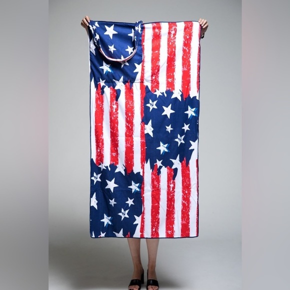 2 In 1 USA American Flag Motif Bag and Beach Towel - Picture 1 of 6